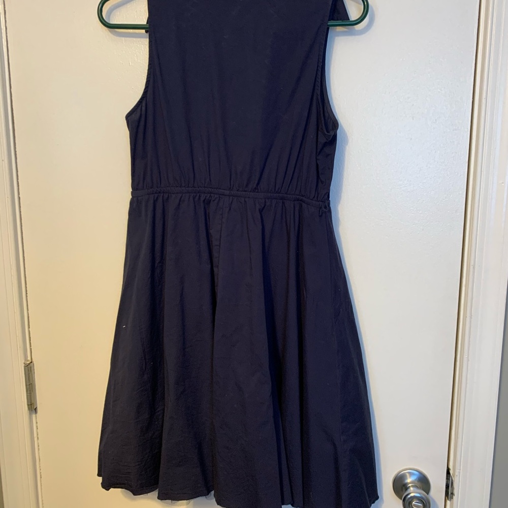 Dress - Picture 4 of 7